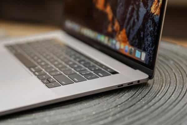 Apple Macbook Pro